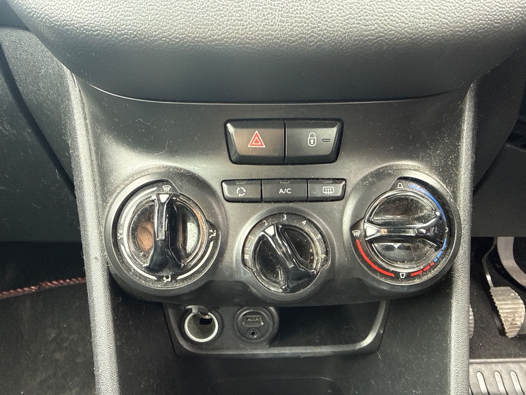 [EPE-107269] Conjunto de control calefacción Peugeot 208 1.2 60KW