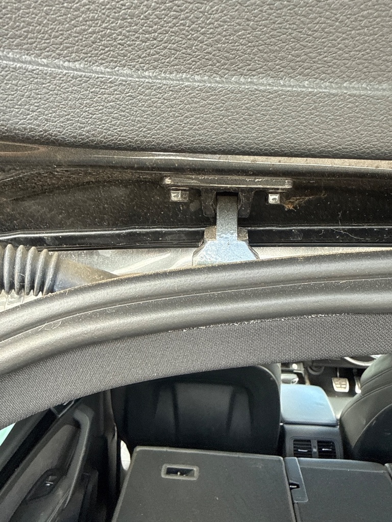 [EPE-107441] Bisagra portón trasero izquierda para Audi Q5 (2023) Original Gris