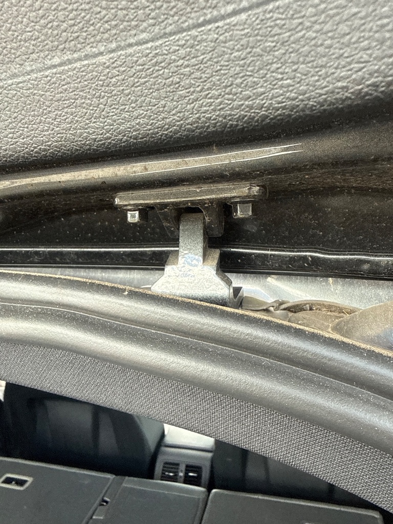 [EPE-107442] Bisagra portón trasero derecha para Audi Q5 2023 (Grey)