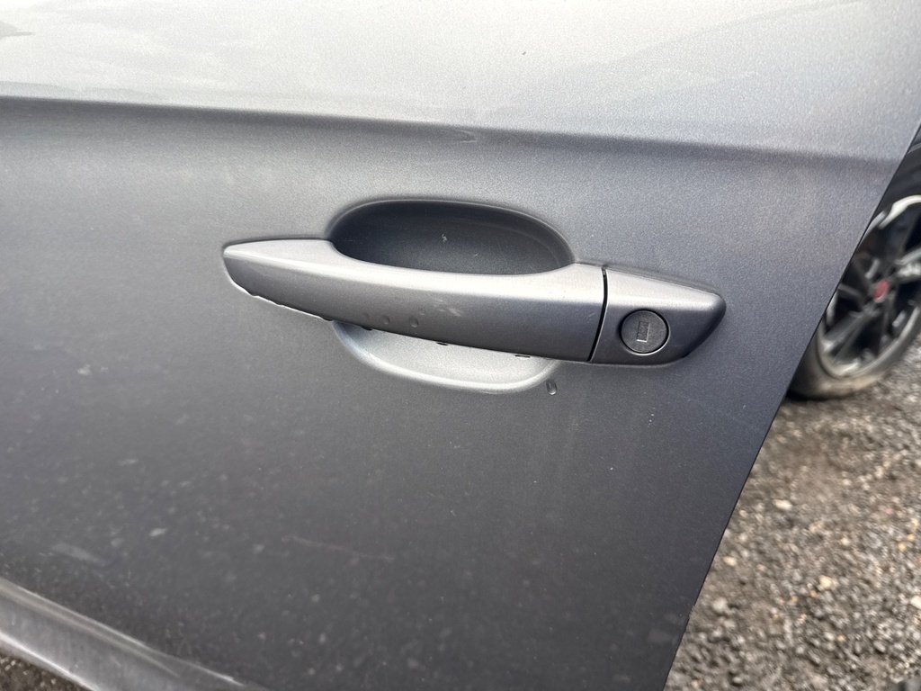 [EPE-107912] Tirador puerta delantero exterior izquierdo para DS 7 Crossback KCA 2019 Grey