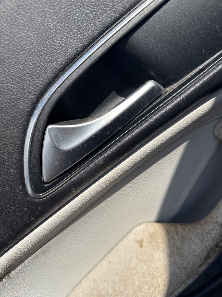 [EPE-108200] Tirador interior puerta delantera izquierda Mercedes-Benz CLA Coupe 2016 serie 09.2014-03.2019