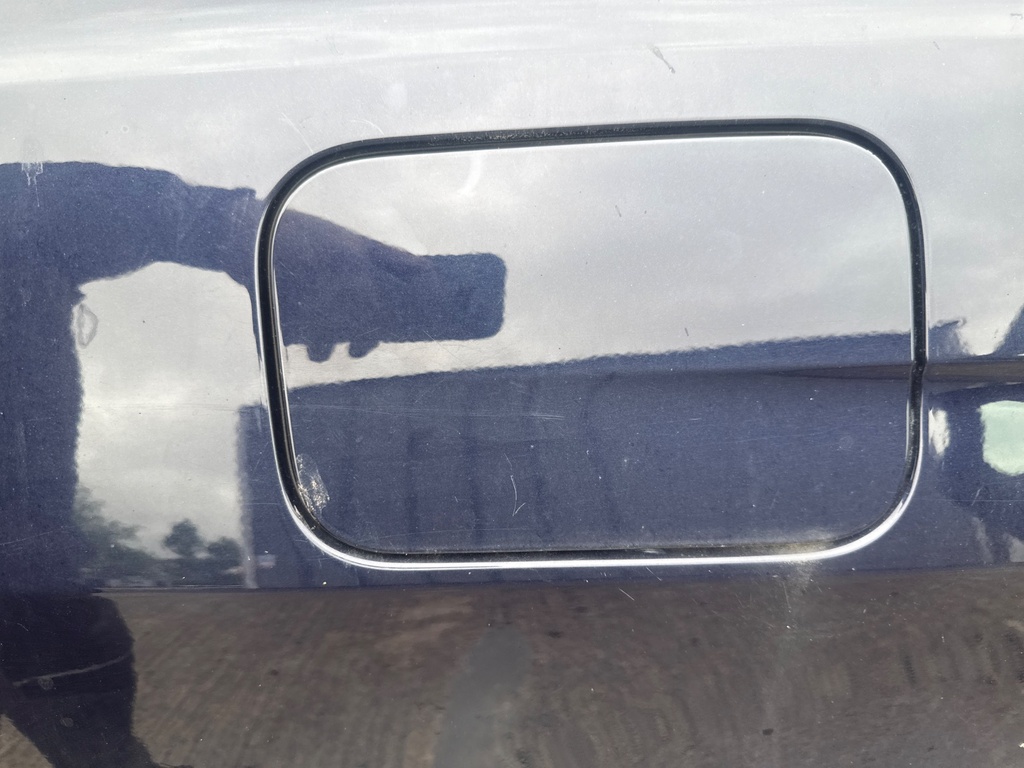 [EPE-108543] Tapa de combustible Mercedes-Benz E-Klasse W212 3.5 Blue 2010