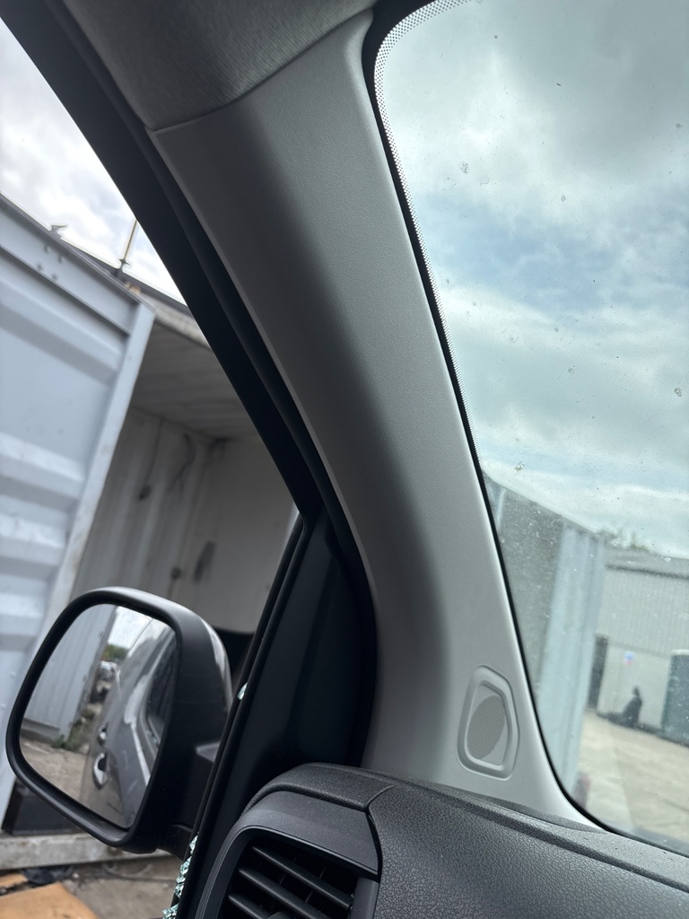 [EPE-108797] Pilar A para CITROËN Dispatch III 2.0 Blue HDi (2021-2025)