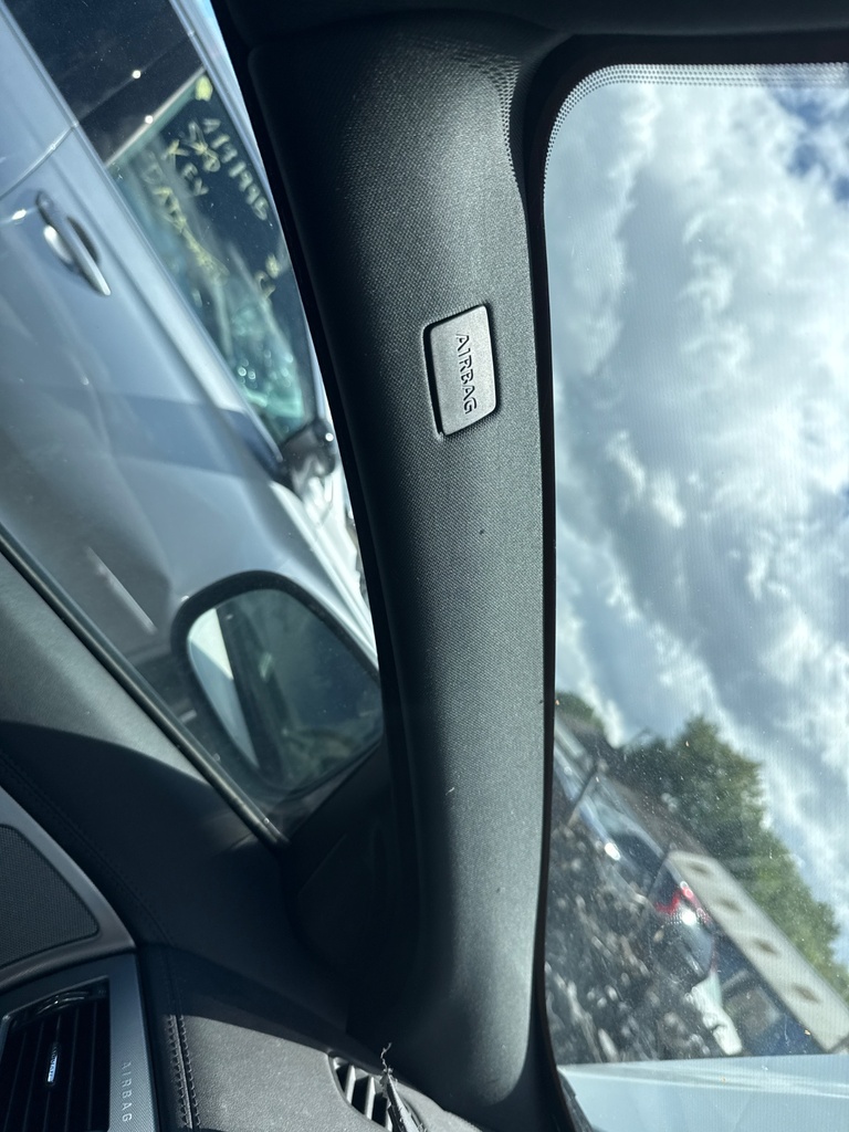 [EPE-109015] Pilar A Jaguar XF 3.0 d 2014