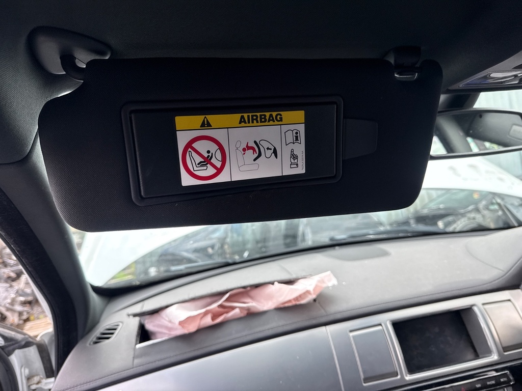 [EPE-109035] Parasol izquierdo para Jaguar XF 3.0d 306DT 2014