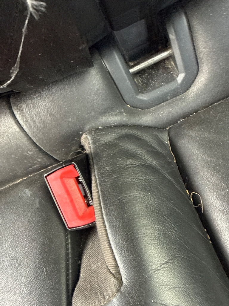 [EPE-109820] Cinturón de seguridad trasero Stalk fila central LH Audi Q7 4L 2011