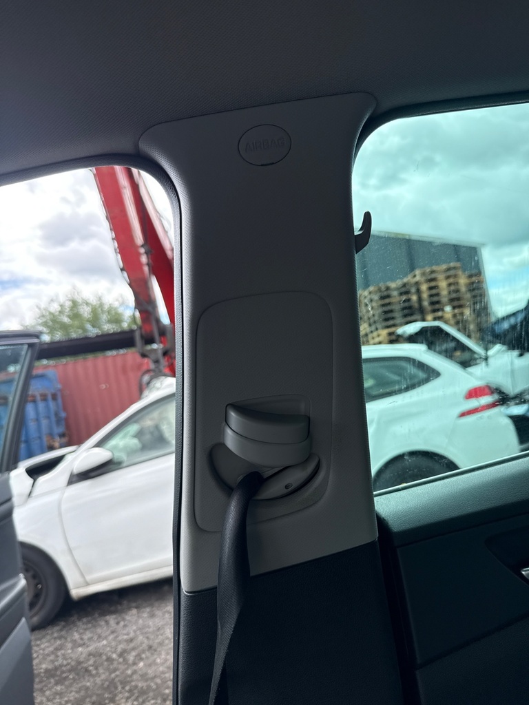 [EPE-109849] Embellecedor Pilar B para HYUNDAI TUCSON 1.7 CRDi 2015
