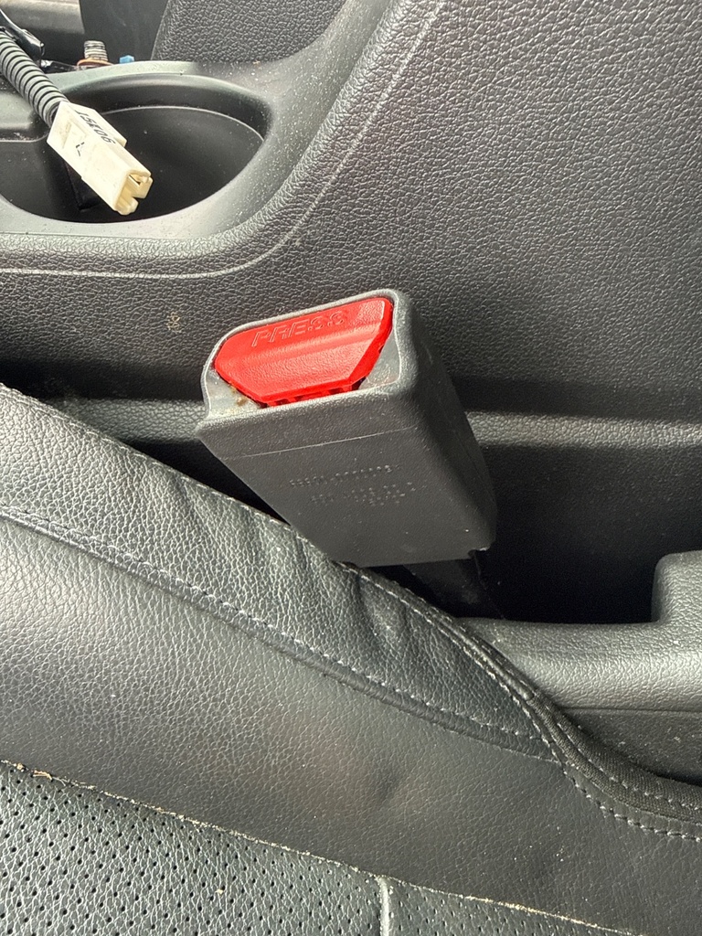 [EPE-109855] Cinturón de seguridad delantero izquierdo 2015 HYUNDAI TUCSON 1.7 CRDi