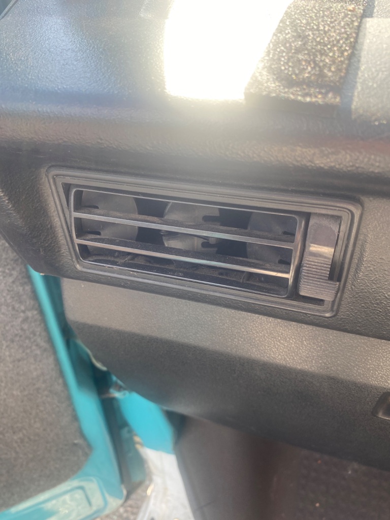 [EPE-109933] Conducto de ventilación VW Transporter T3 bus 2.0 1982