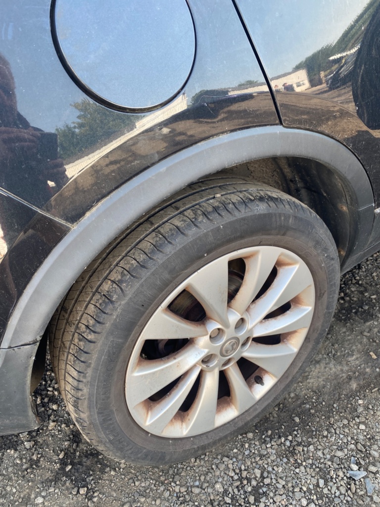 [EPE-110203] Moldura paso de rueda trasero dcha para Opel Mokka 1.4 T (A14NET LUJ) 2015