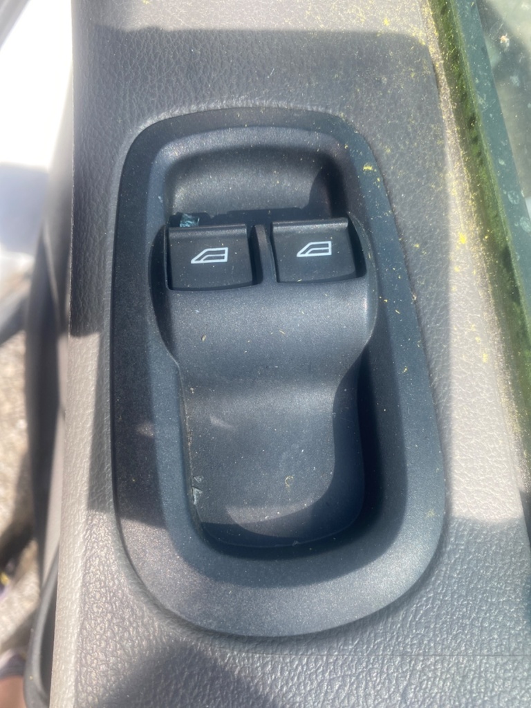 [EPE-110404] Interruptor elevalunas eléctrico delantero derecho Ford Transit 2019