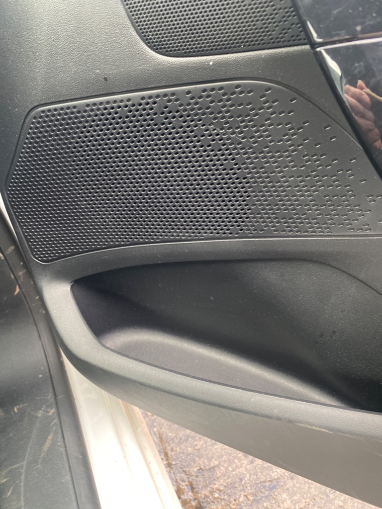[EPE-110505] Altavoz revestimiento puerta delantera derecha Peugeot 208 2018