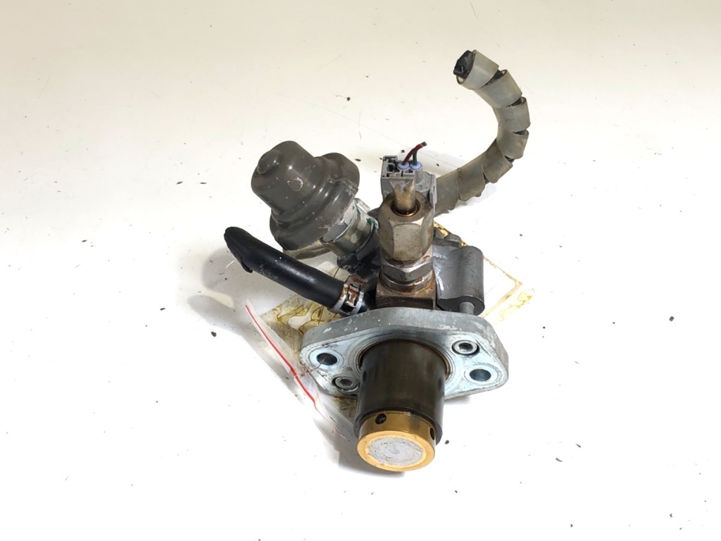 [STARK-735403] Bomba de alta presión LEXUS GS (_S19_) 2005-2012
