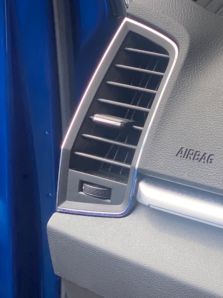 [EPE-110649] Conducto de ventilación Škoda Karoq 1.5 TSI 2021