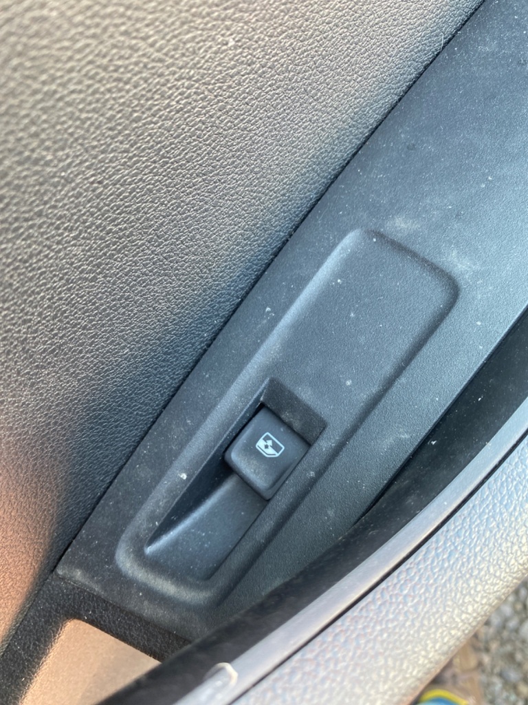 [EPE-110728] Elevador de cristal puerta trasera derecho para Skoda Karoq 2021 F5W
