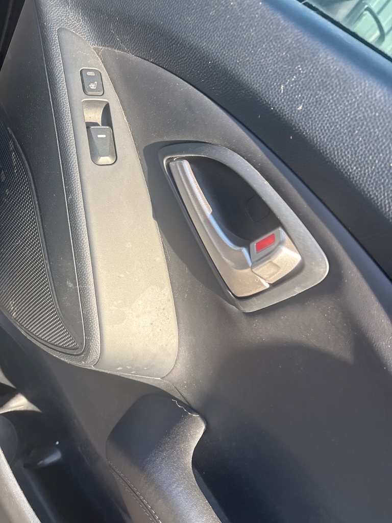 [EPE-110857] Tirador interior puerta trasera derecho Hyundai IX35 2012 Phantom Black Pearl