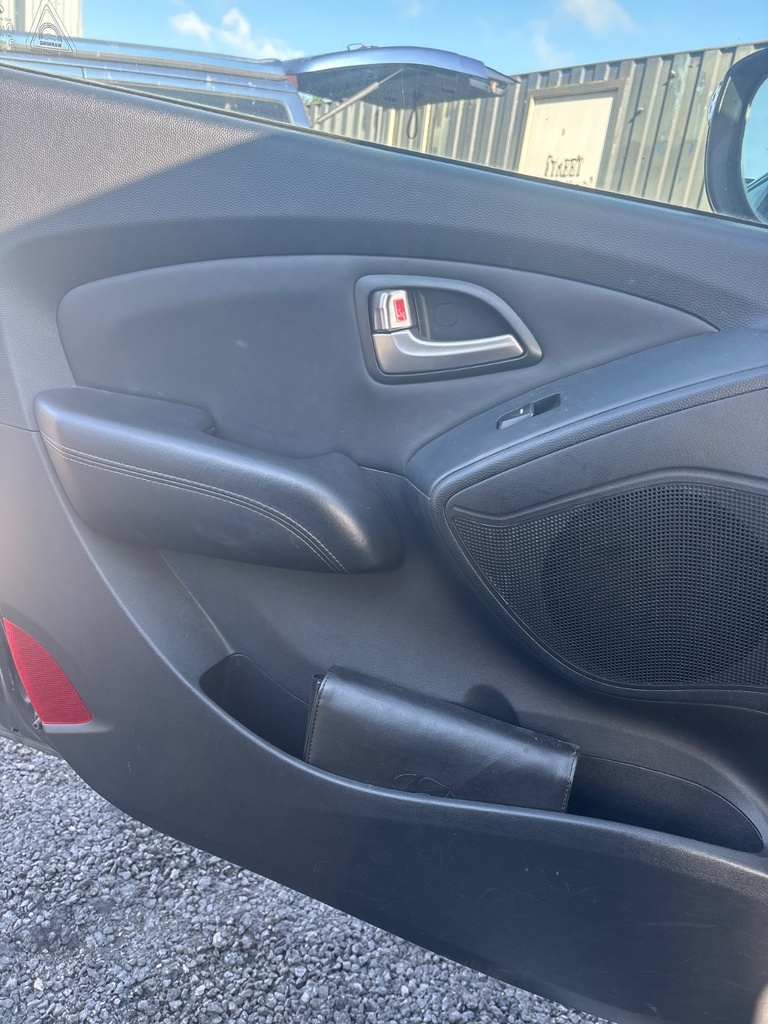 [EPE-110842] Altavoz de puerta delantero izquierdo, Hyundai IX35 2012, color Phantom Black Pearl