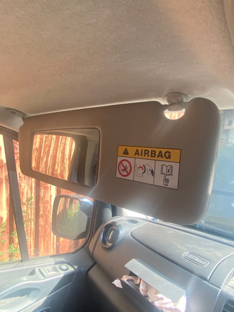 [EPE-110924] Parasol izquierdo Renault Trafic 2.0 DCI 2020