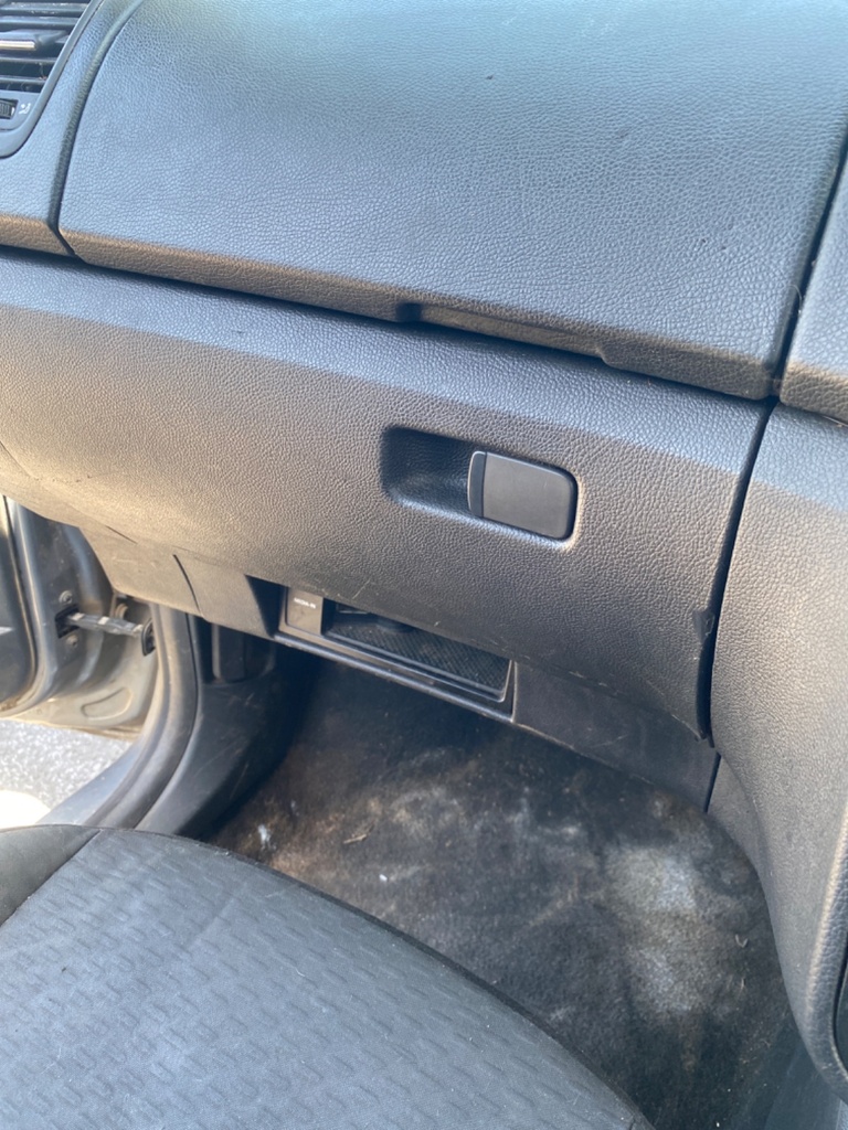 [EPE-111026] Guantera Skoda Fabia 1.2 TDI 2013 (CFWA)