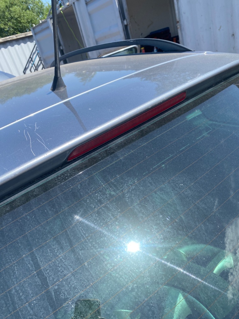 [EPE-111050] Luz de freno elevada 2013 Skoda Fabia F8L GREEN