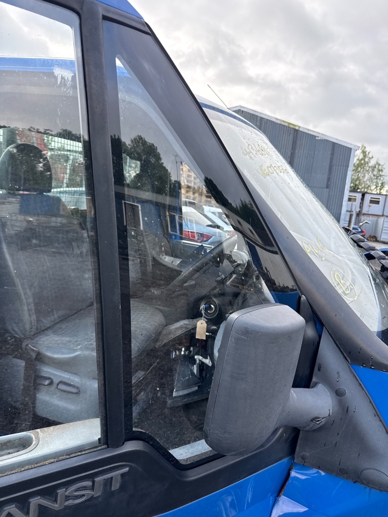 [EPE-111126] Cristal lateral delantero derecho Ford Transit 2007