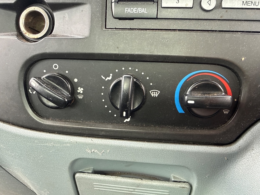 [EPE-111146] Conjunto de control calefacción Ford Transit 2.4 TDCI 2007