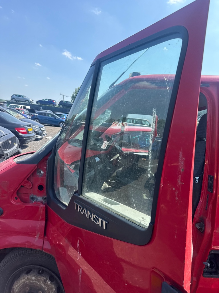[EPE-111314] Cristal de puerta delantero izquierdo FORD Transit 2011 Colorado Red Colorado