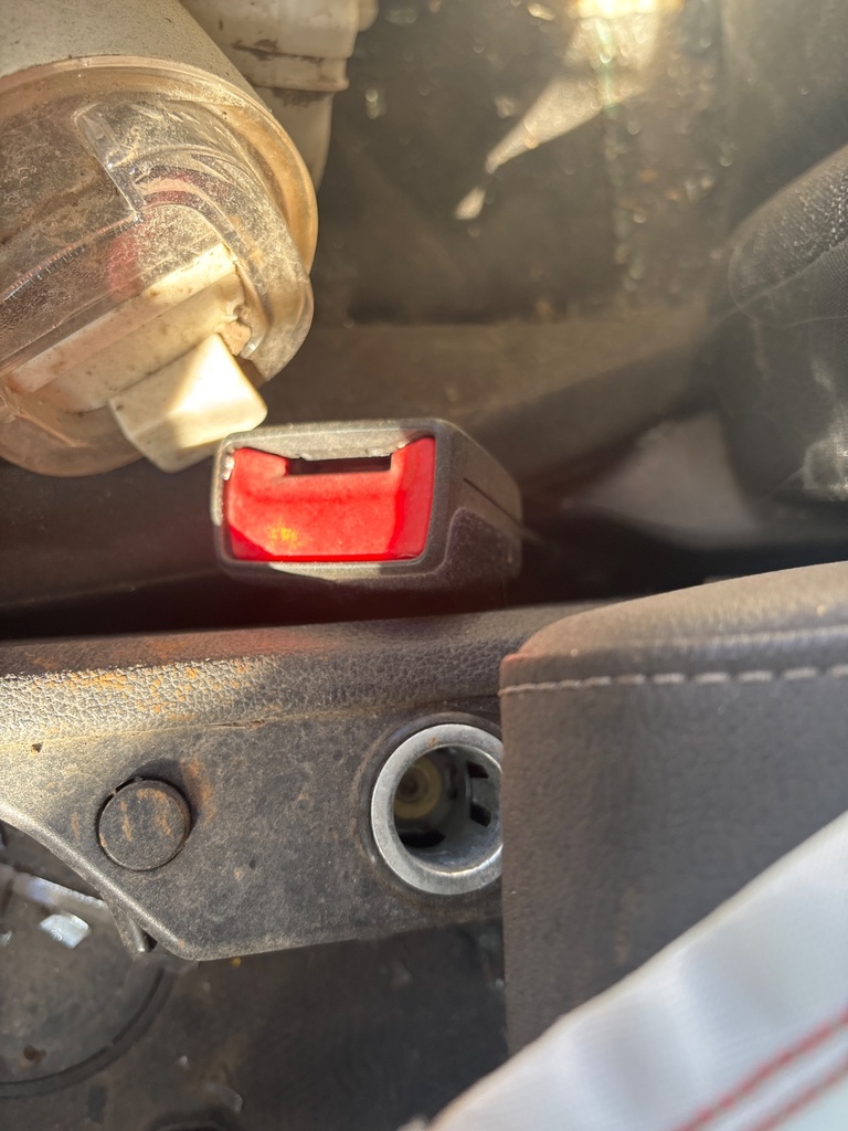 [EPE-111459] Interruptor de cinturón de seguridad delantero derecho para VW Golf 1.5 TSI, 2023
