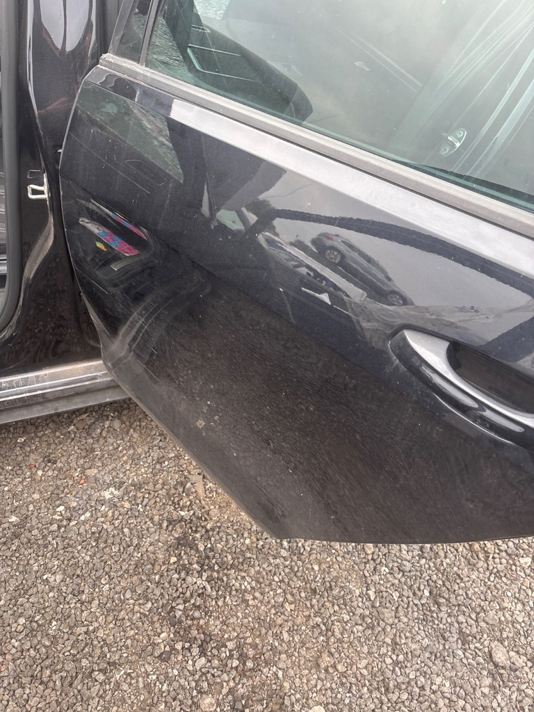 [EPE-112152] Tirador puerta trasera exterior izquierdo VW Golf 2016 negro