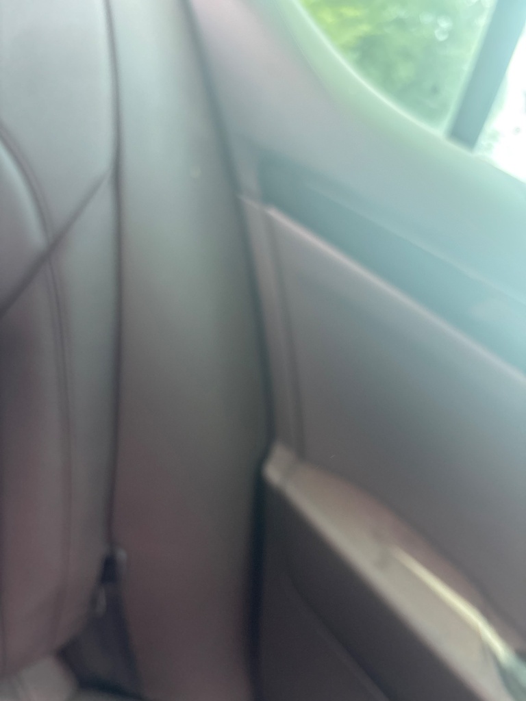 [EPE-112440] Pilares C Skoda Superb 2.0 TDI 2016