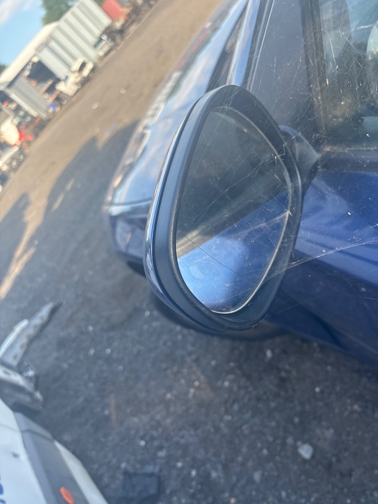 [EPE-112636] Retrovisor izquierdo 2009 BMW 1 Series A51 montegoblau metallic