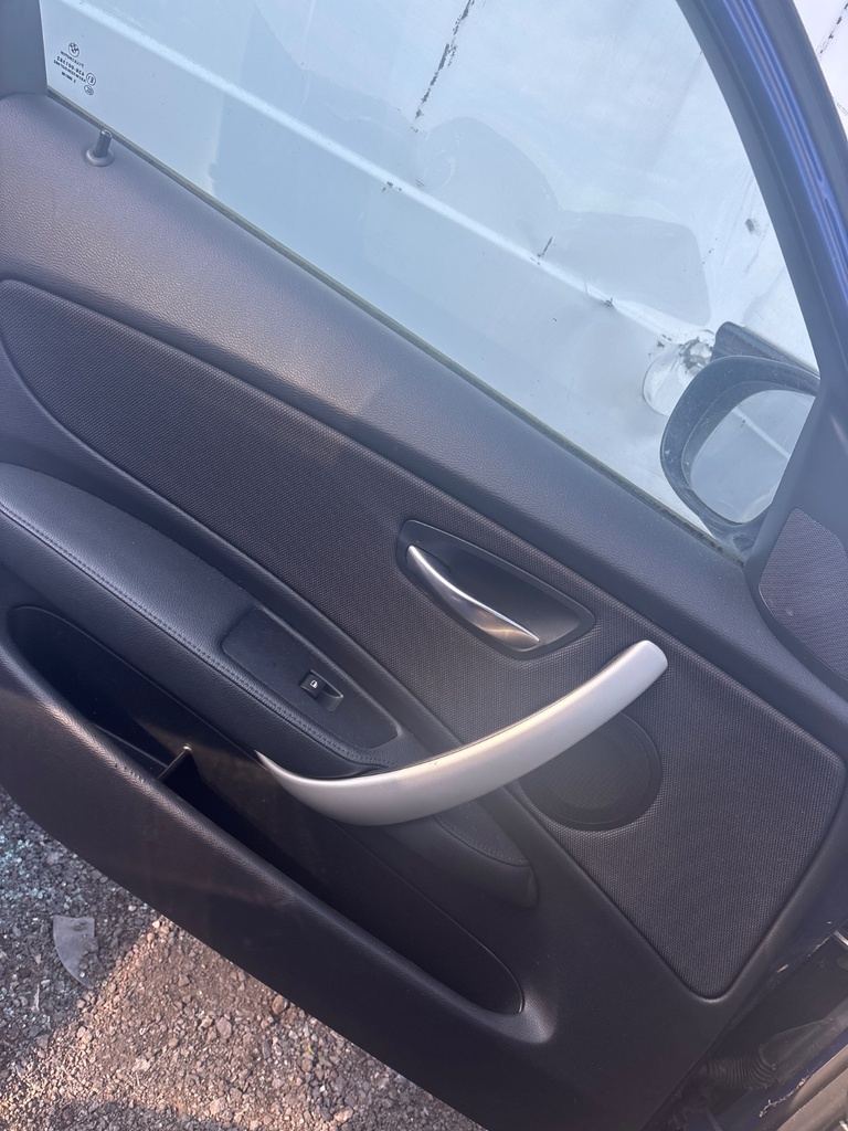 [EPE-112630] Panel interior de puerta delantera izquierdo para BMW Serie 1 (2009) Montego Blue