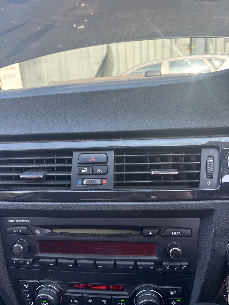 [EPE-112735] Salida de aire calefacción salpicadero para BMW 3er E92 2.0 320i 2008