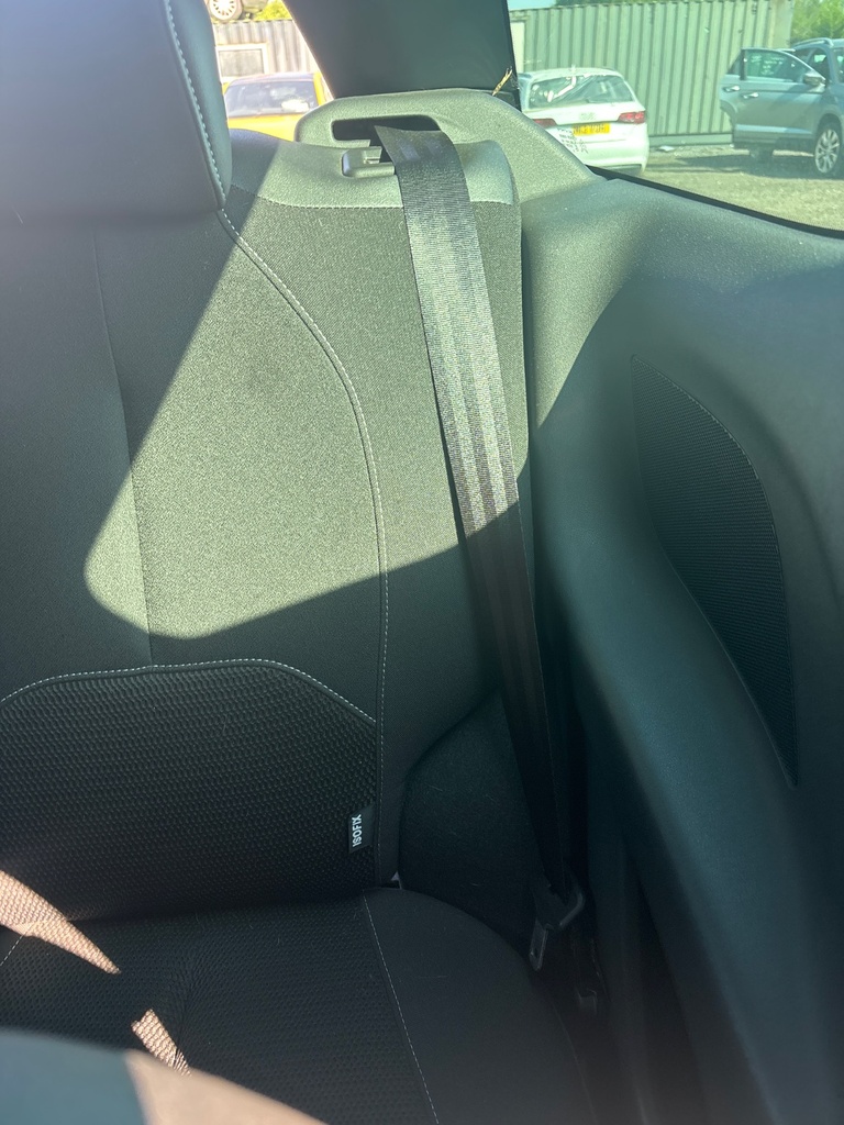 [EPE-112887] Pretensor trasero cinturón seguridad izquierdo Citroën DS3 2013