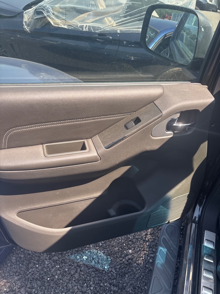 [EPE-113000] Actuador cierre centralizado puerta delantera izquierdo 2012 Nissan Navara NP300