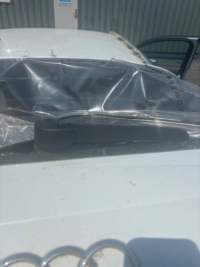 [EPE-113140] Motor limpiaparabrisas trasero Audi A3 2013 110kW 150CV
