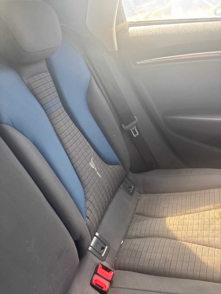 [EPE-113187] Pretensor trasero del cinturón de seguridad derecho para Audi A3 2.0 TDI 2013