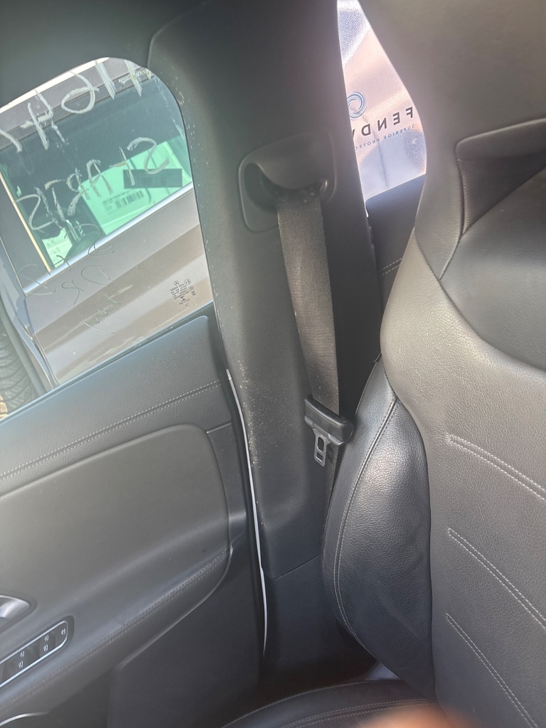 [EPE-113224] Embellecedor Pilar B Mercedes CLA 200 1.3 2019