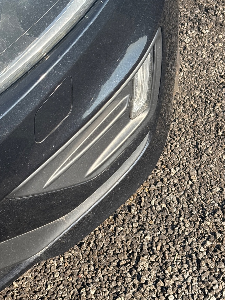 [EPE-113328] Rejilla radiador delantero derecho Volvo XC60 2014