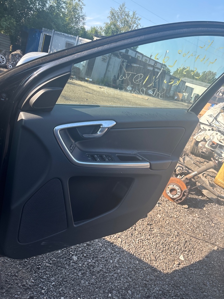 [EPE-113359] Interruptor elevalunas eléctrico delantero derecho Volvo XC60 2014