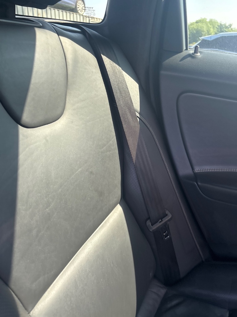 [EPE-113458] Pretensor trasero del cinturón de seguridad izquierdo Volvo XC60 2014