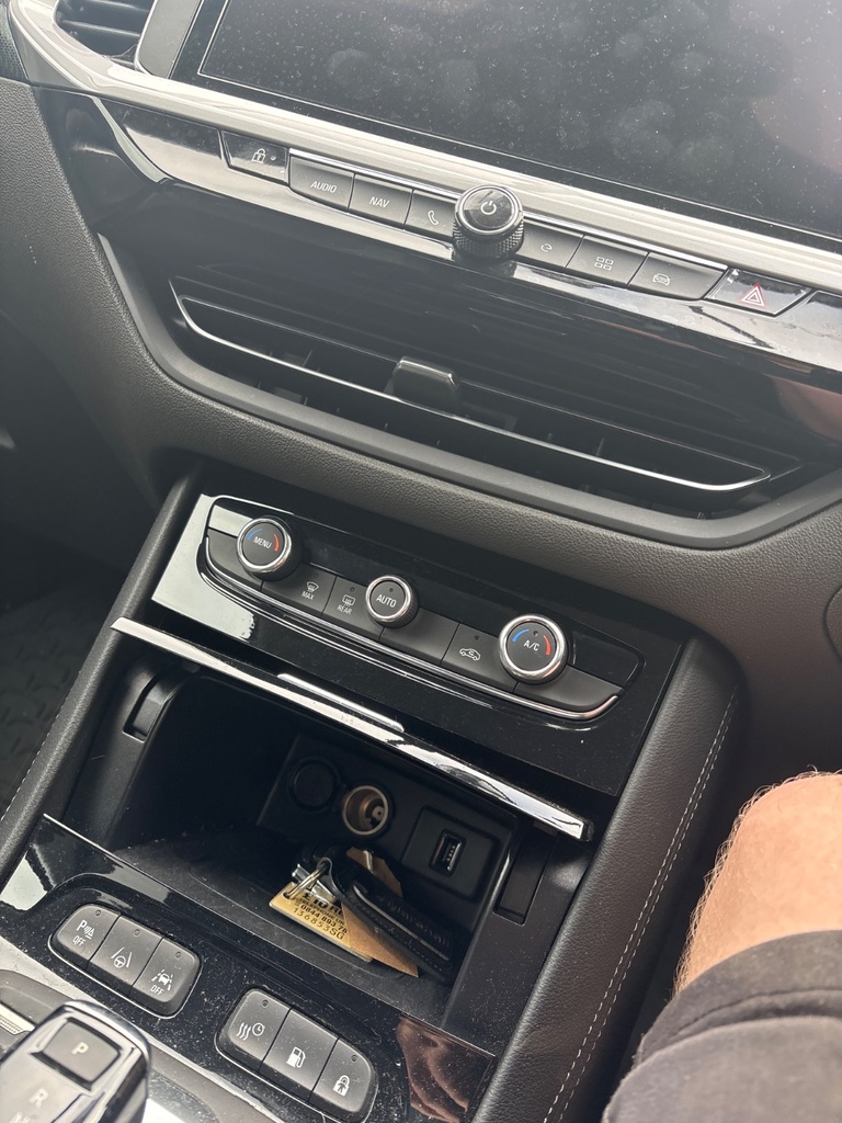 [EPE-113622] Conjunto de control calefacción Opel Grandland X 2019 1.6 Plug In Hybrid