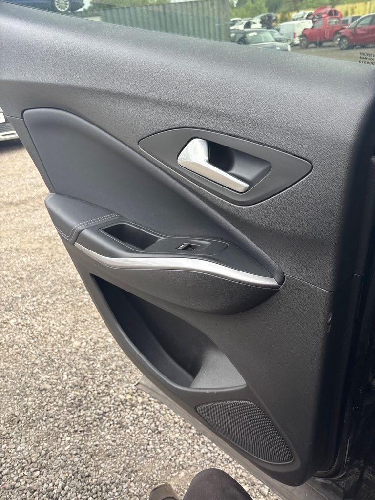 [EPE-113656] Elevalunas de puerta trasera izquierdo Opel Grandland X 2019