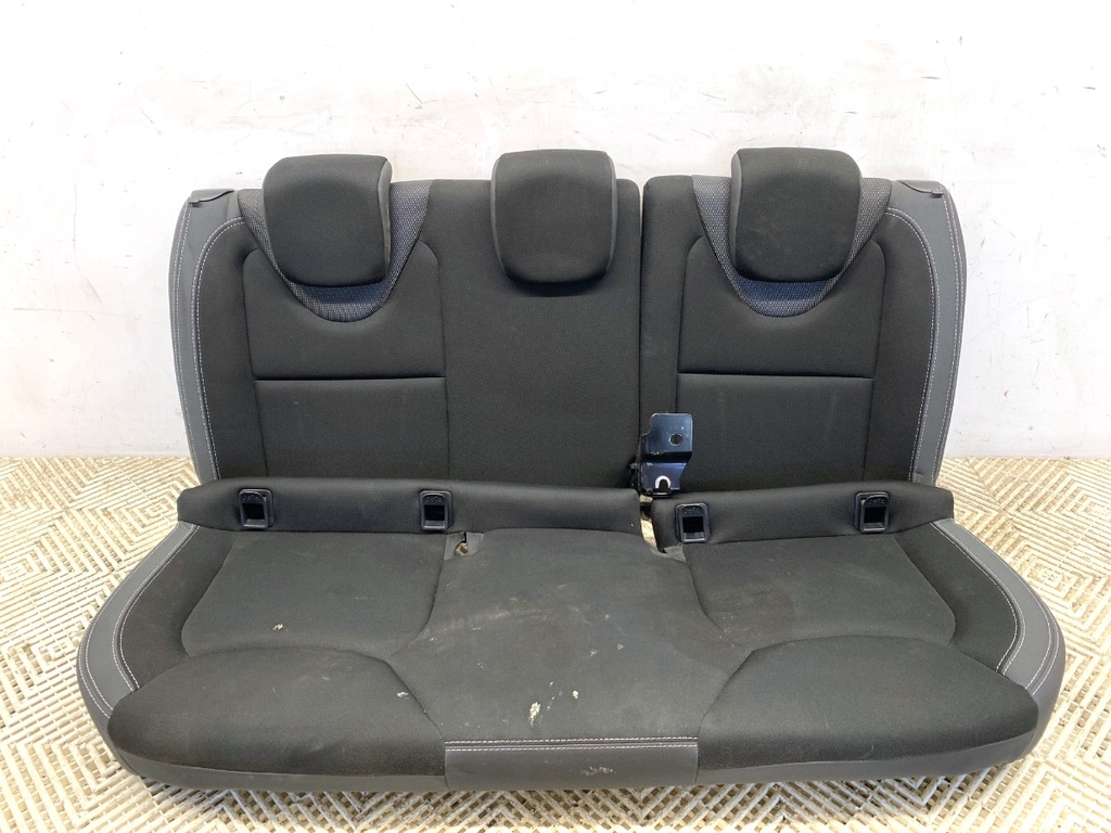 [STARK-770794] Asiento trasero segunda fila Renault Clio IV (BH_) 2012-2022