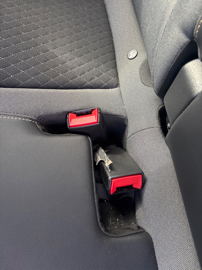 [EPE-113697] Cinturón de seguridad trasero Stalk Fila Central RH Opel Grandland X P1UO 2019