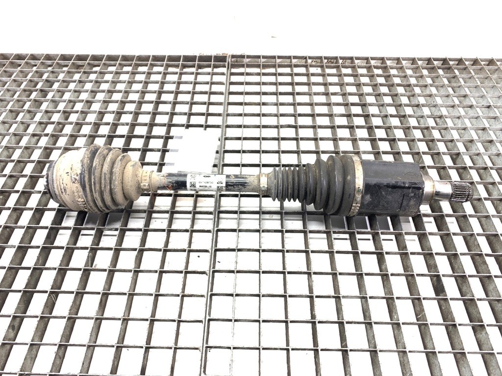 [STARK-846778] Semieje delantero izquierdo BMW Serie 5 (G30, F90) 2016-2022
