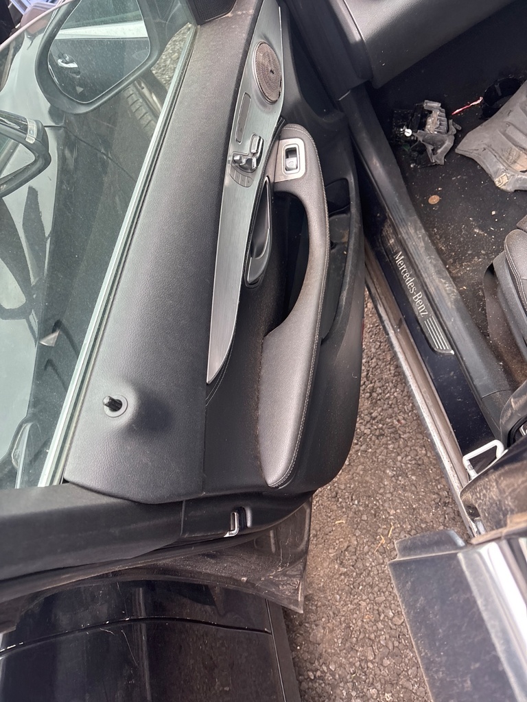 [EPE-113916] Altavoz de puerta delantero izquierdo Mercedes C-Klasse W205 2014