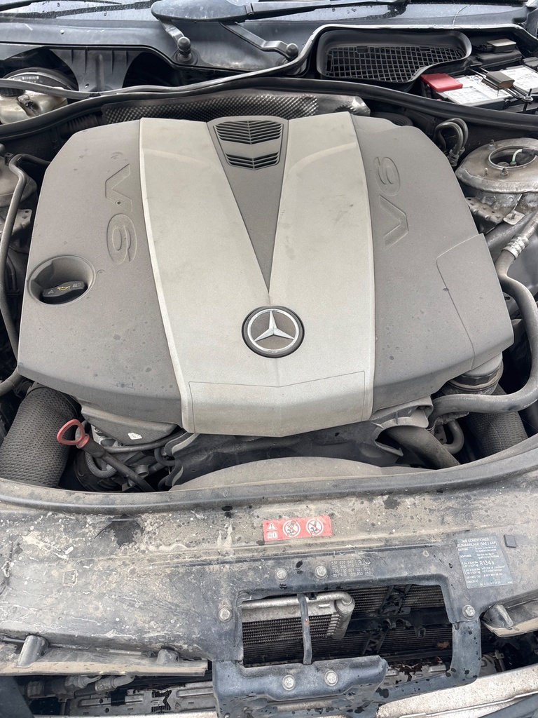 [EPE-114583] Tapa de balancines Mercedes S-Klasse W221 3.0 S 350 BlueTec OM642.862 2011