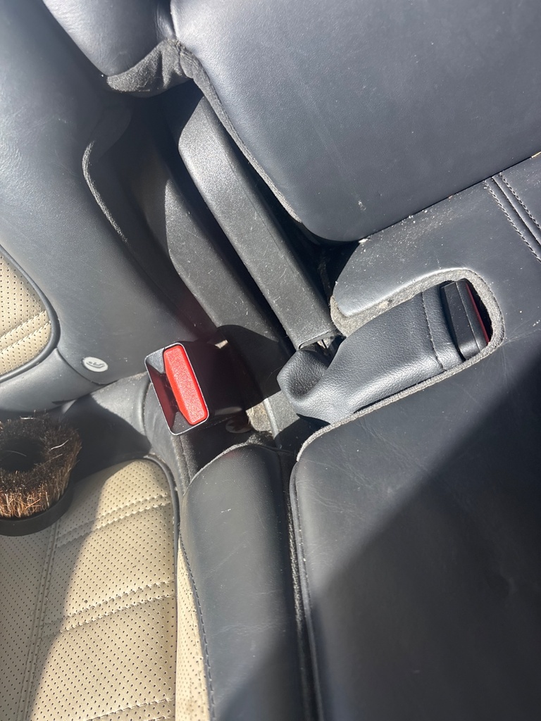 [EPE-114783] Cinturón de seguridad trasero Stalk Fila Central LH 2013 Land Rover Range Rover Sport 306DT TDV6