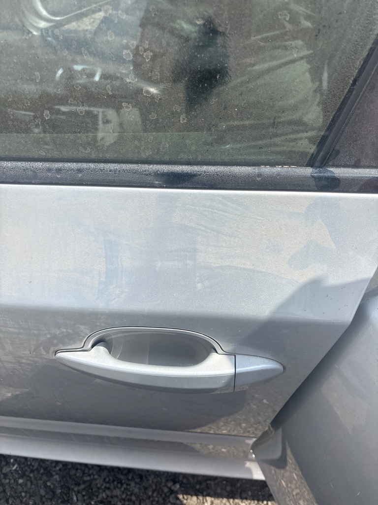 [EPE-114924] Tirador puerta delantera exterior izquierdo BMW 5 Series 2009 354 titansilber